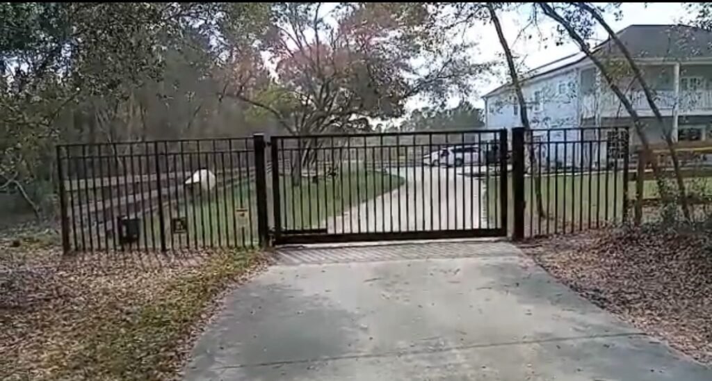 Gate Repair Service Boca raton Florida